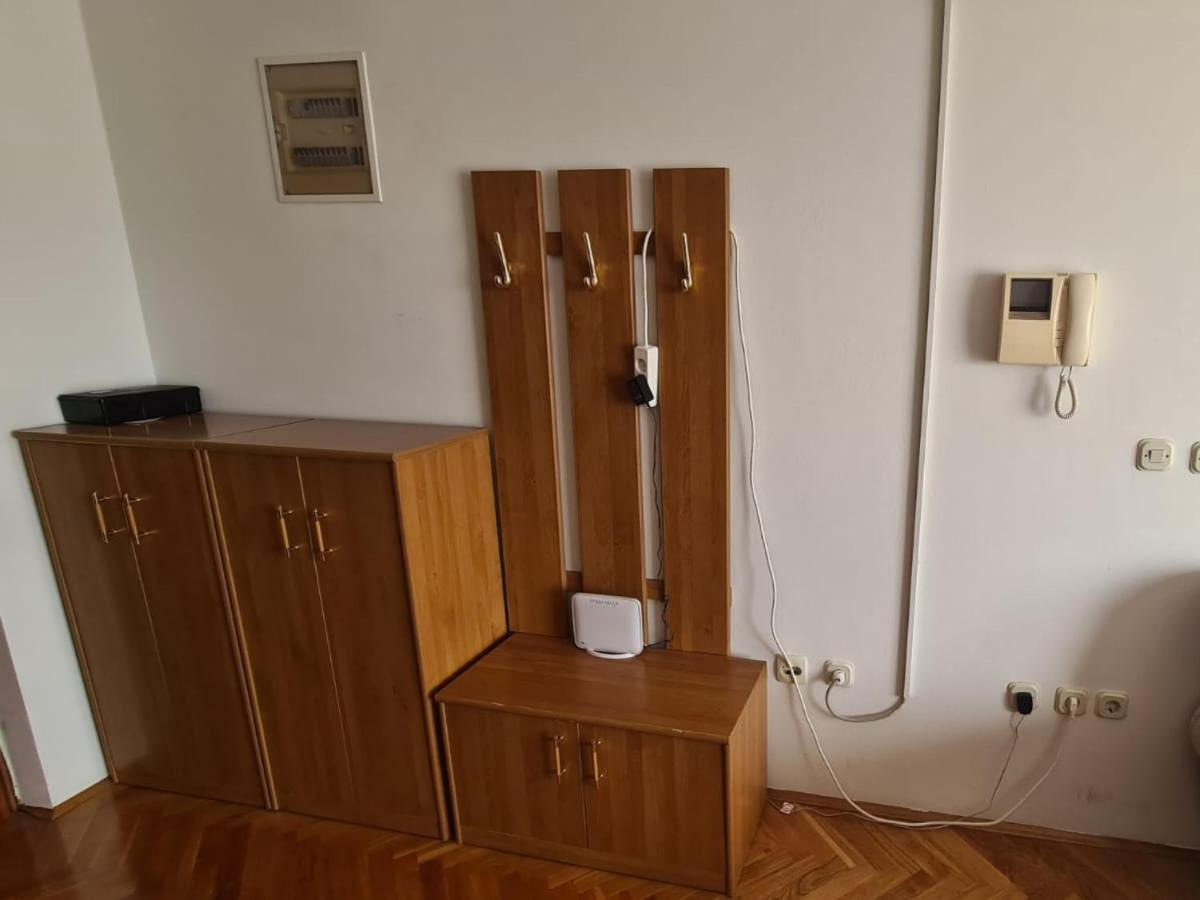 Apartman Ljubav Макарска Экстерьер фото